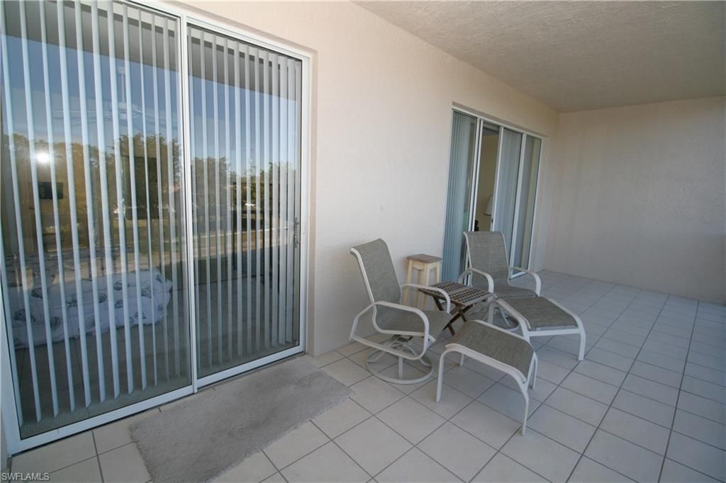 14931 Park Lake Dr , Unit 303, Fort Myers, FL 33919 Photo