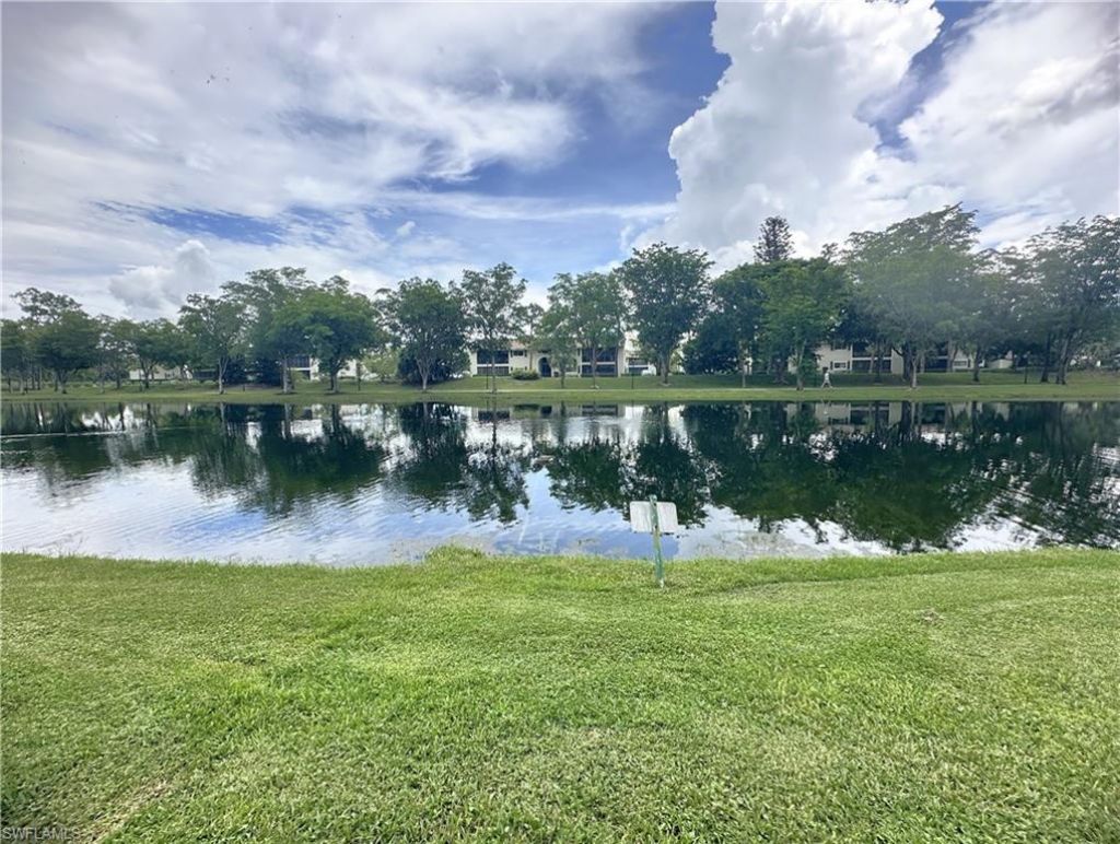 14931 Park Lake Dr , Unit 303, Fort Myers, FL 33919 Photo