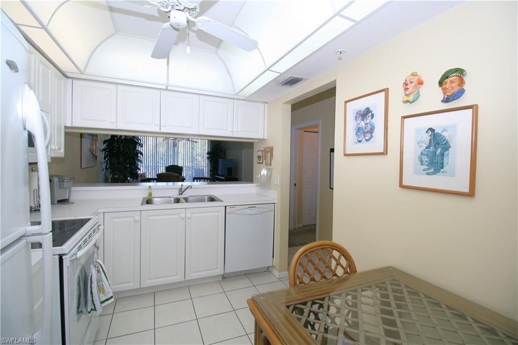 14931 Park Lake Dr , Unit 303, Fort Myers, FL 33919 Photo
