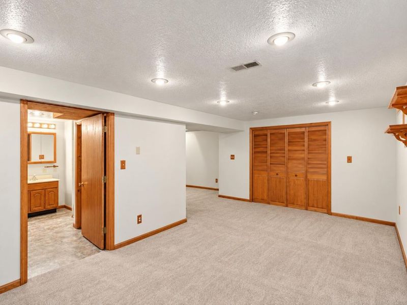 6851 Vantage Court, Florence, KY 41042 Photo 13