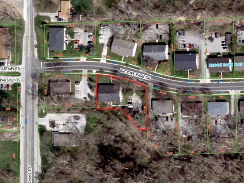 1621 Brooke Park Drive, Toledo, OH 43612 Photo 3