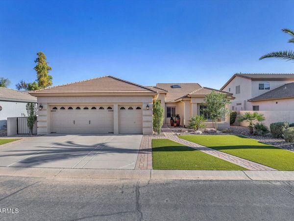 10059 E Cedar Waxwing Drive, Sun Lakes, AZ 85248