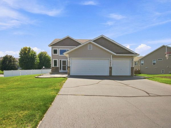 19385 Century Court, Farmington, MN 55024