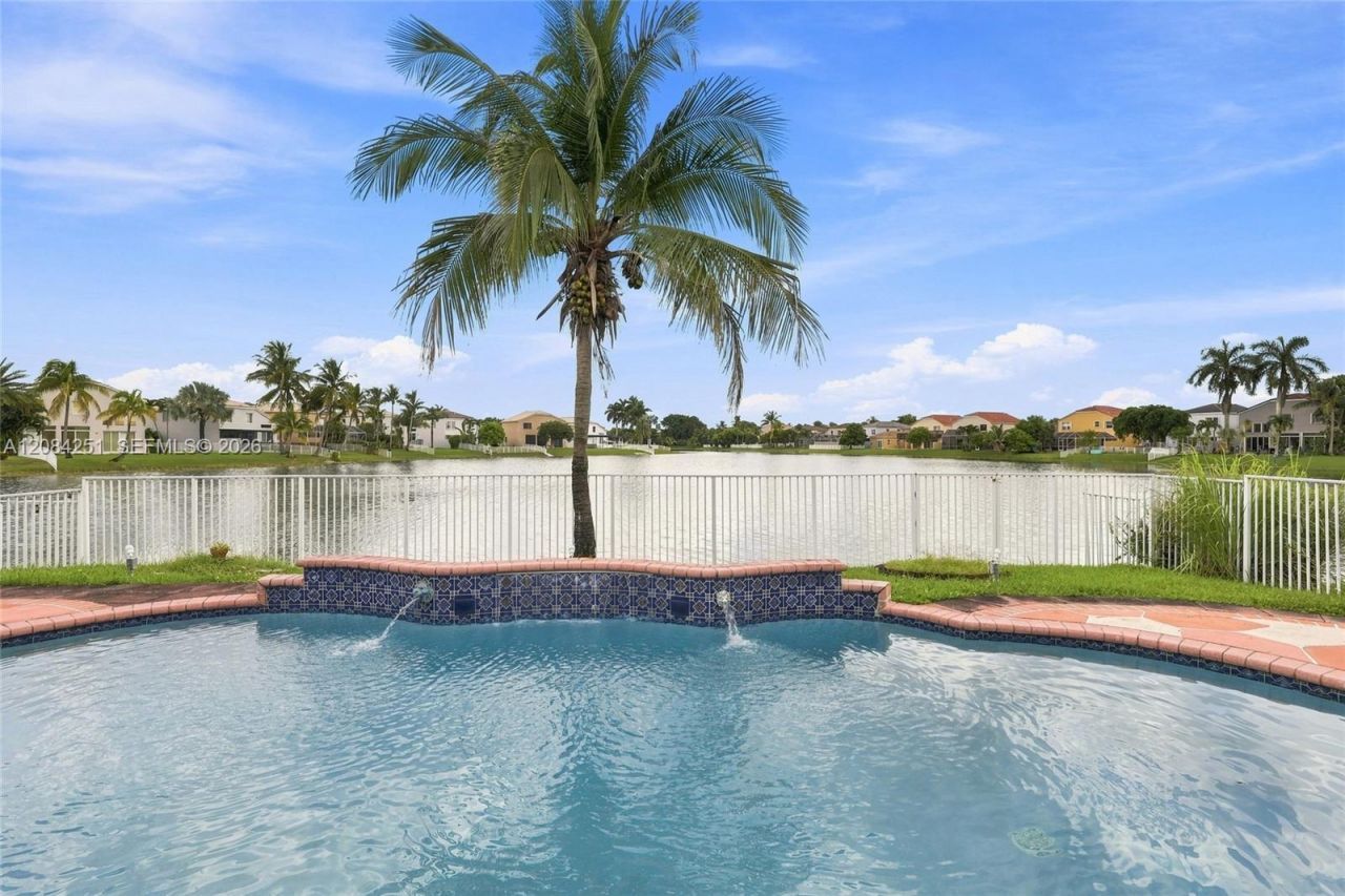 1421 NW 159th Ave, Pembroke Pines, FL 33028 Photo