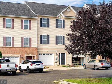 521 HOTCHKISS DRIVE , WOODSTOCK, VA 22664