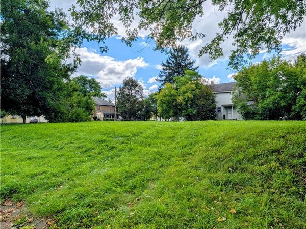 322 E Center Street, Elmira, NY 14901