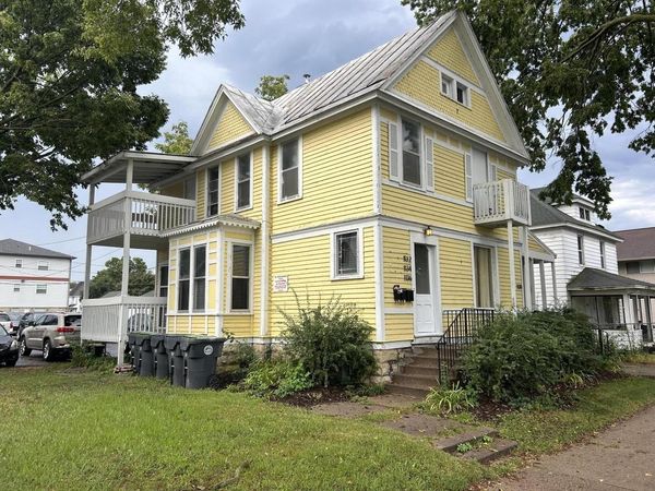 1130 Vine STREET, La Crosse, WI 54601