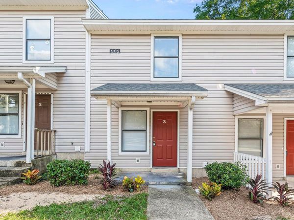 205 Marquette Avenue, Unit 3, Niceville, FL 32578