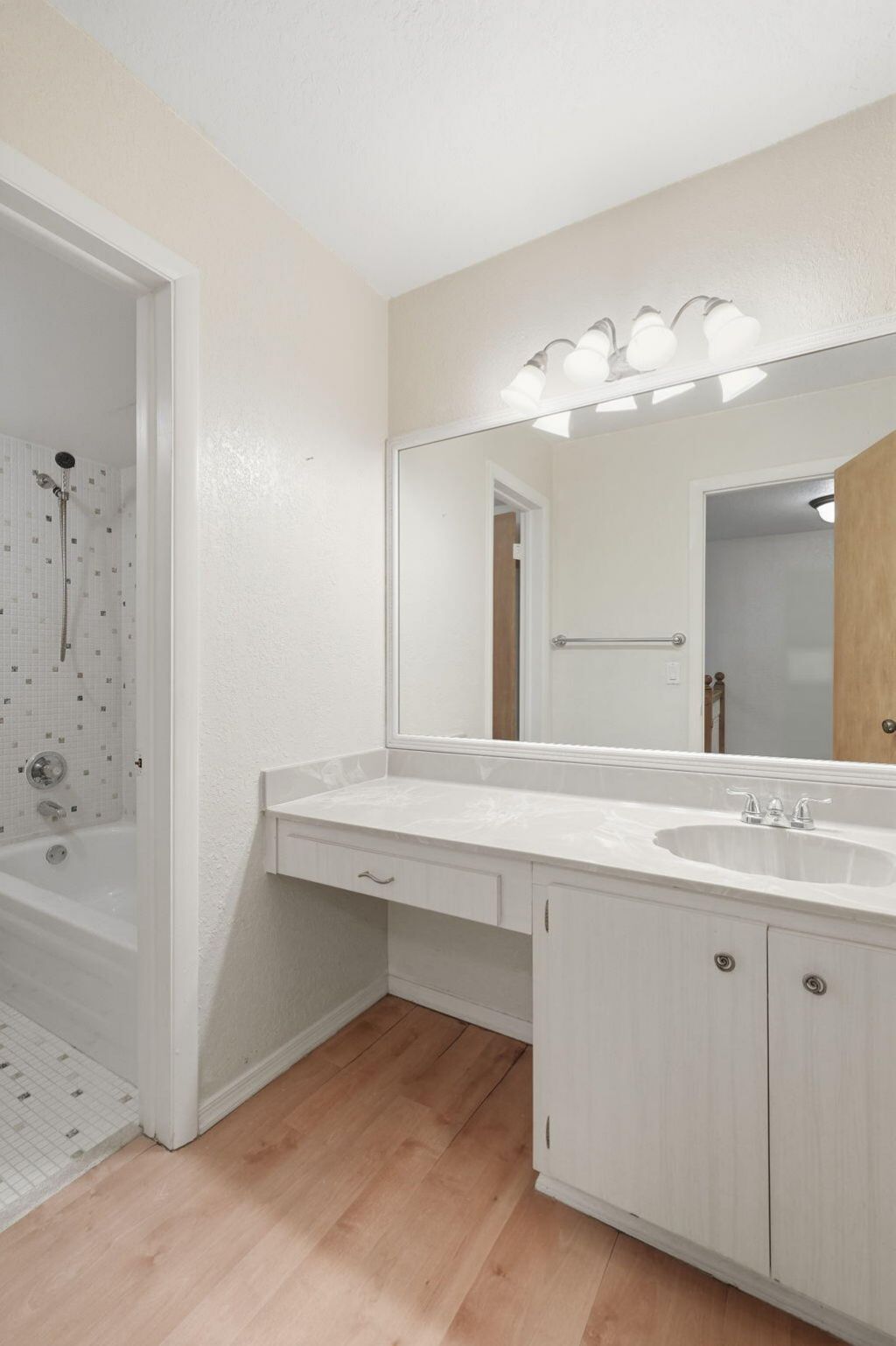 430 Commodore Drive, Unit 314, Plantation, FL 33325 Photo