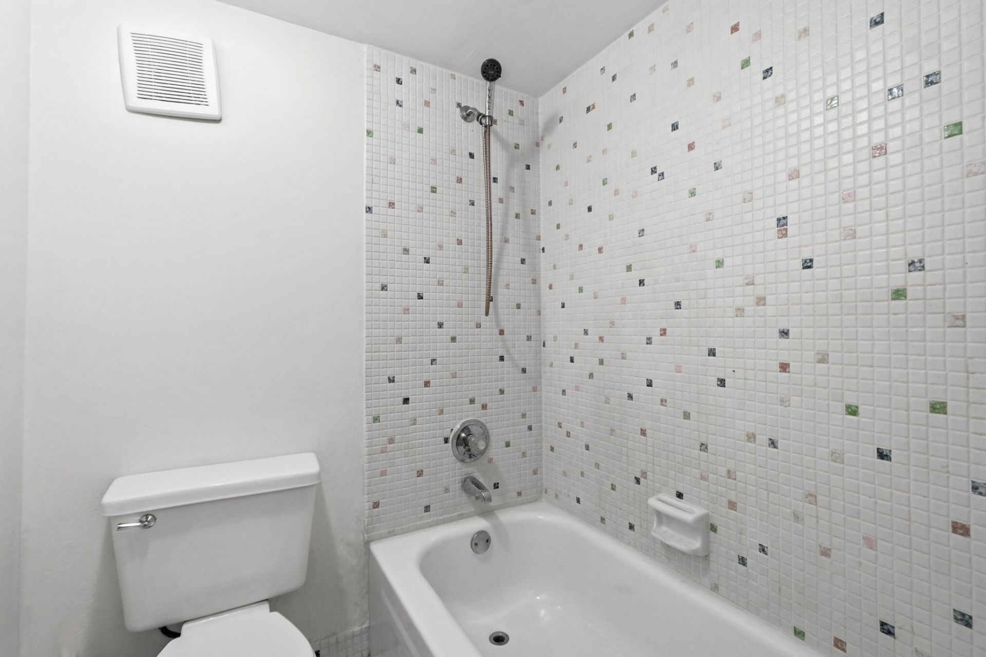 430 Commodore Drive, Unit 314, Plantation, FL 33325 Photo