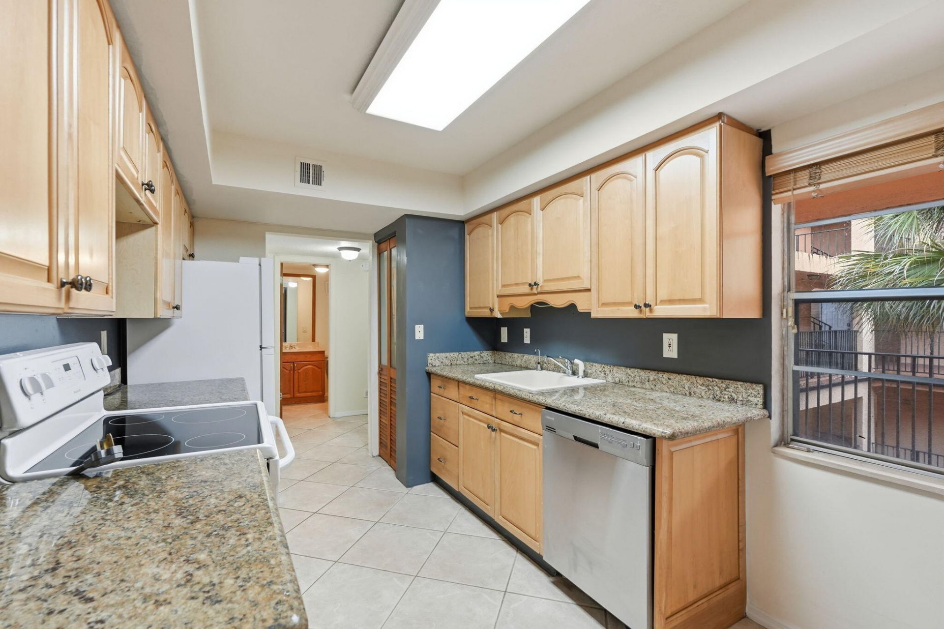 430 Commodore Drive, Unit 314, Plantation, FL 33325 Photo