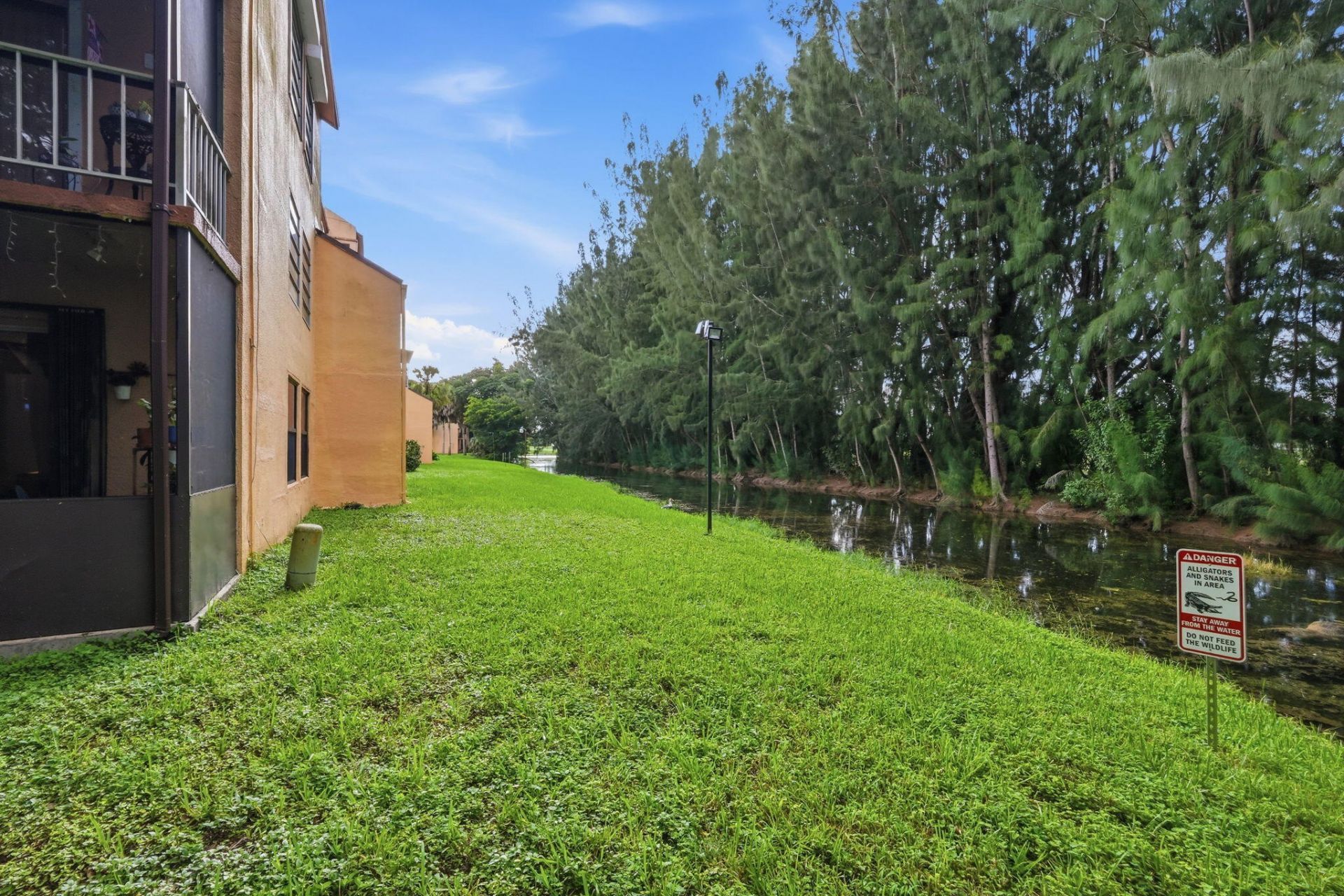 430 Commodore Drive, Unit 314, Plantation, FL 33325 Photo