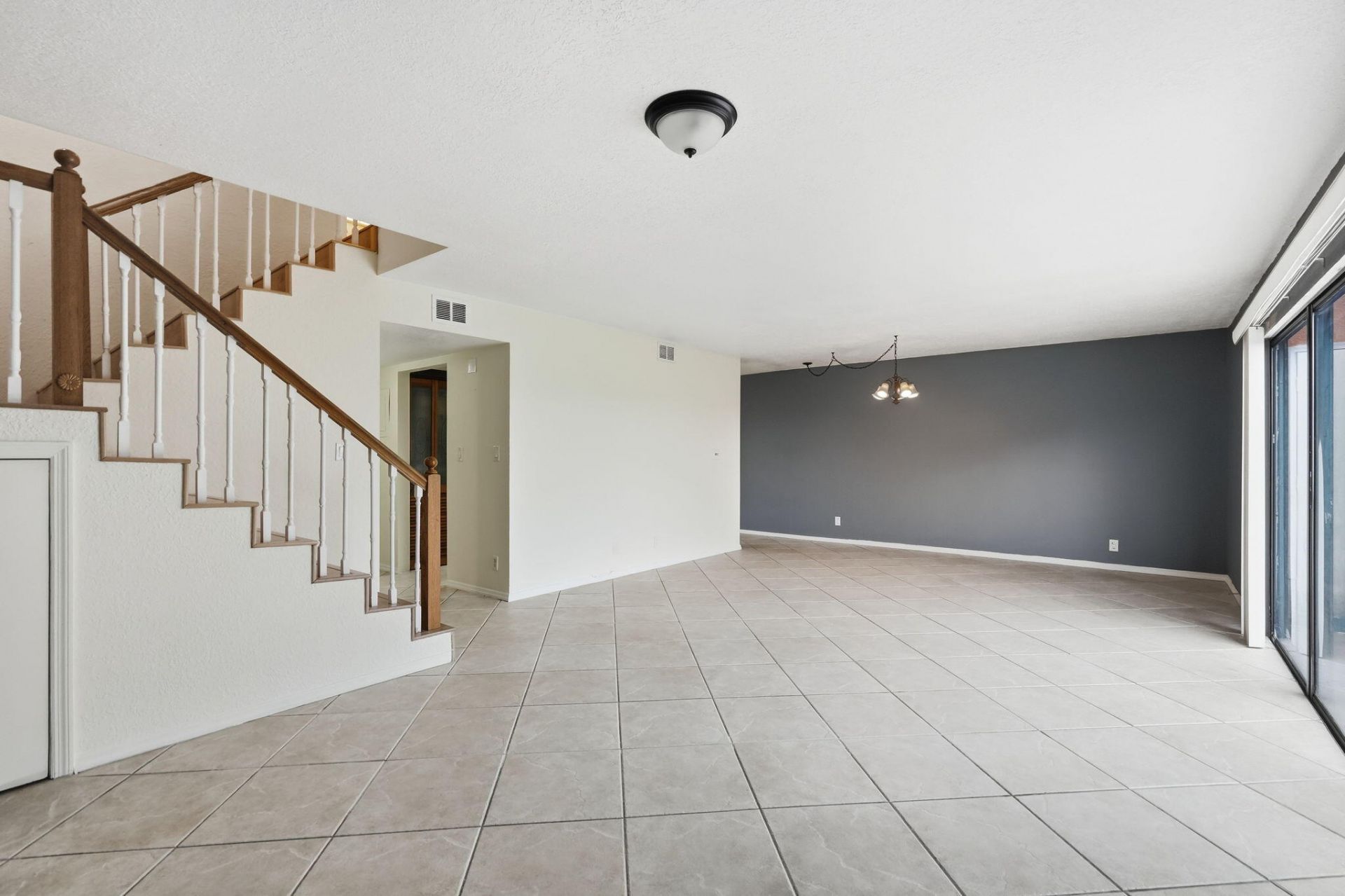430 Commodore Drive, Unit 314, Plantation, FL 33325 Photo