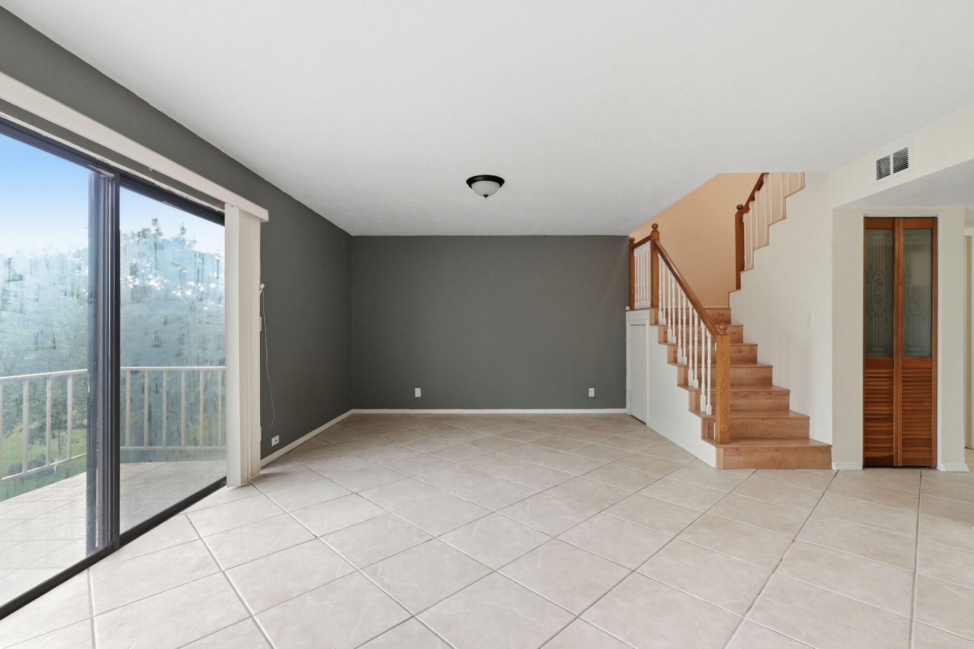 430 Commodore Drive, Unit 314, Plantation, FL 33325 Photo