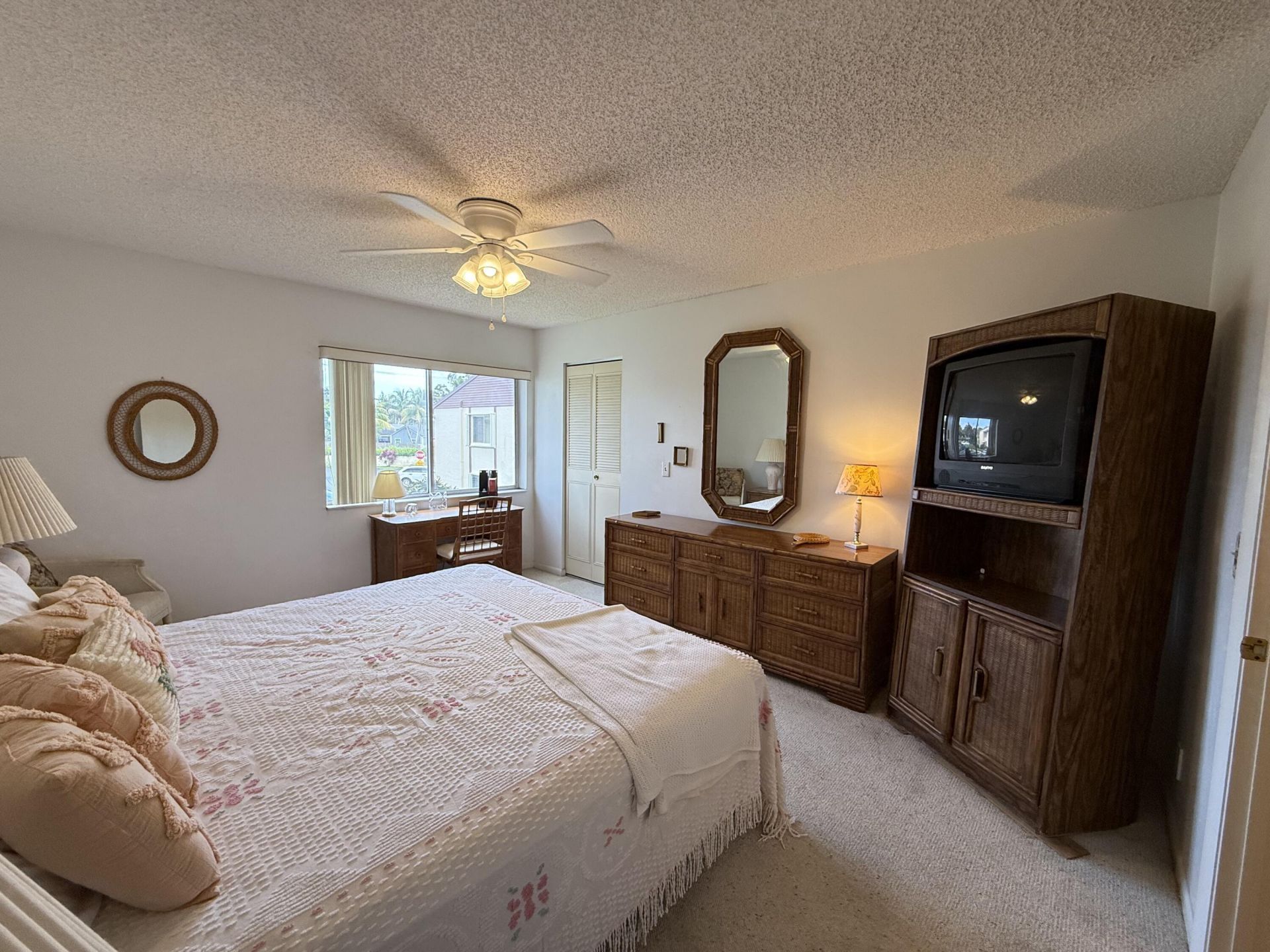 304 Knotty Pine Circle, Unit B-2, Greenacres, FL 33463 Photo