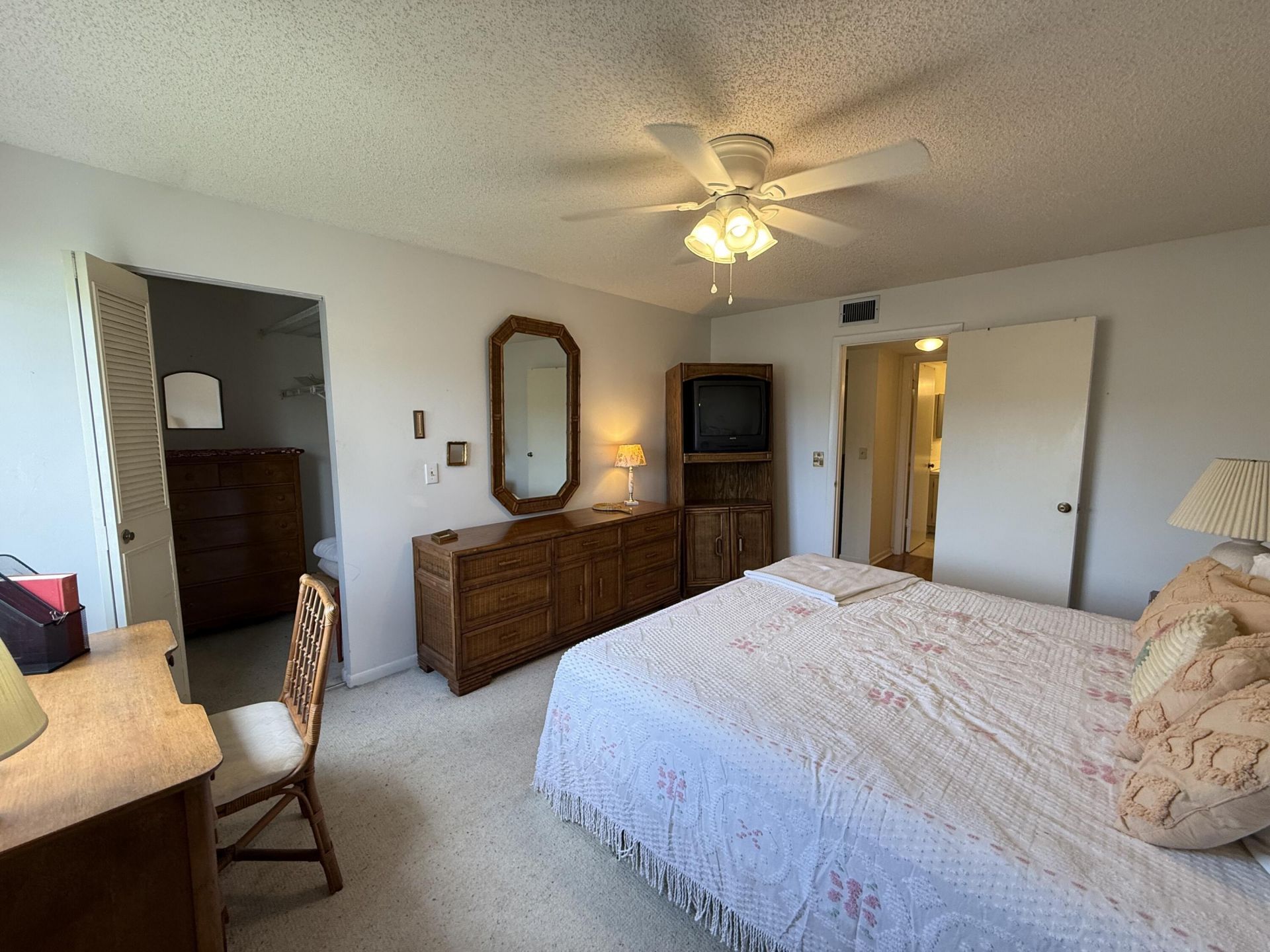 304 Knotty Pine Circle, Unit B-2, Greenacres, FL 33463 Photo