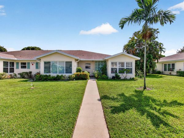 5174 LAKEFRONT Boulevard, Unit D, Delray Beach, FL 33484
