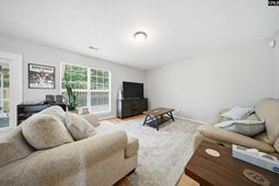 206 Garden Gate Lane photo 4