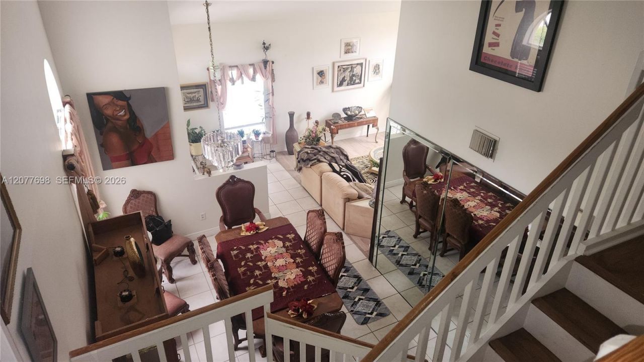 1055 NW 187th Ave , Pembroke Pines, FL 33029 Photo