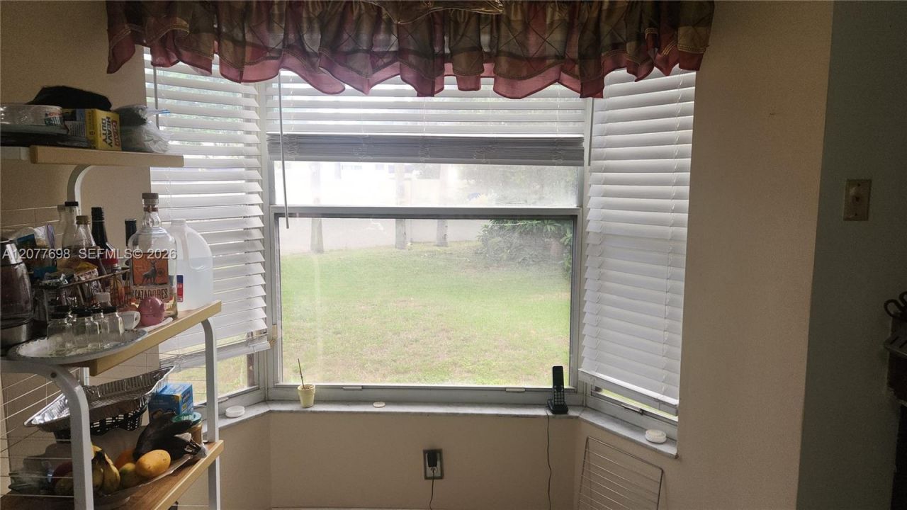 1055 NW 187th Ave , Pembroke Pines, FL 33029 Photo