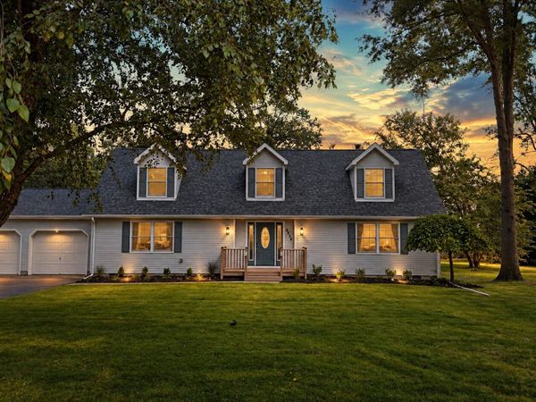 2332 Dakota Street , Chesterton, IN 46304