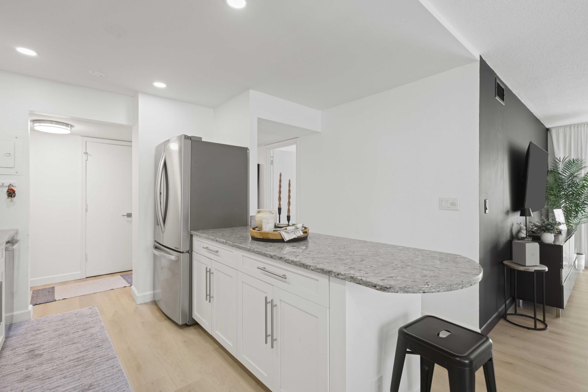 1111 S Ocean Boulevard, Unit 214, Boca Raton, FL 33432 Photo