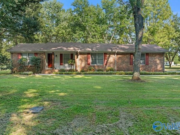 151 Greenfield Road, Hazel Green, AL 35750