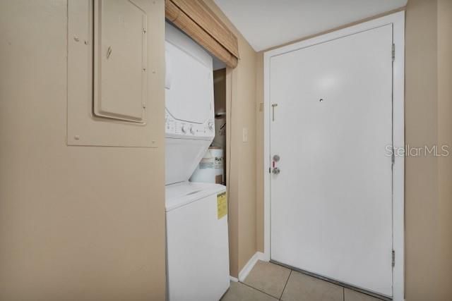 333 Lake Howard Drive Nw, Unit 204D, Winter Haven, FL 33880 Photo