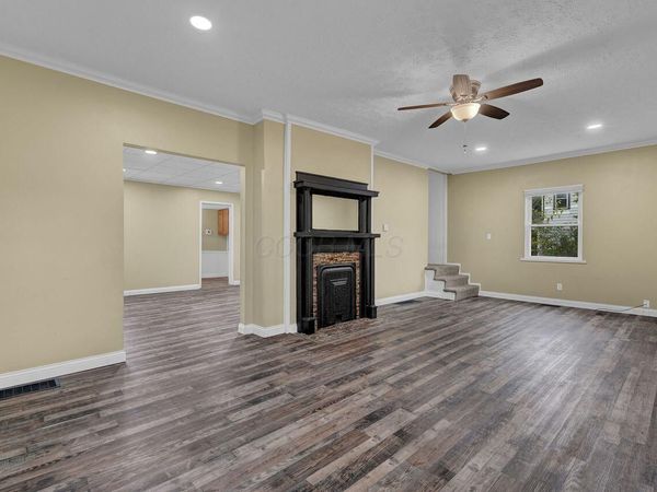 61 Rosebud Avenue , Newark, OH 43055