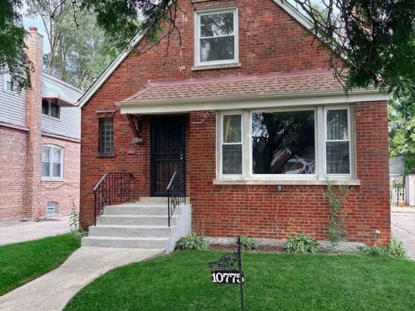 10775 S Peoria Street , Chicago, IL 60643