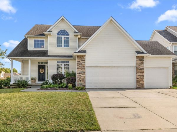 12204 Valdez Drive , Urbandale, IA 50323