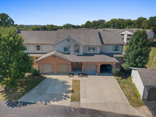 7903 Jessies way, Unit 303, Fairfield Twp, OH 45011