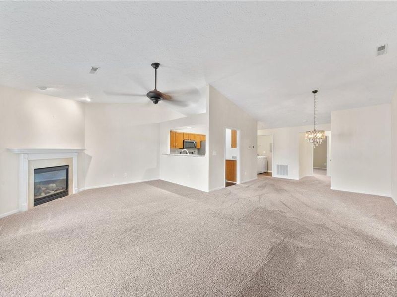 7903 Jessies way, Unit 303, Fairfield Township, OH 45011 Photo 6