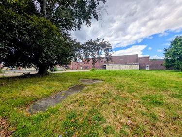 909 Davis Street, Elmira, NY 14901