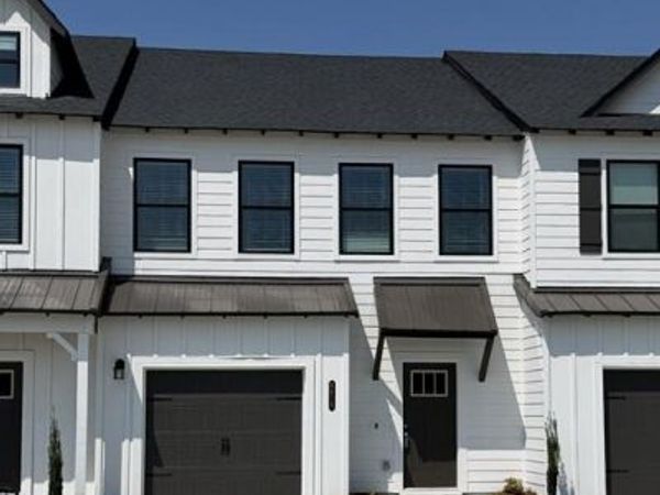 6616 Monarch Circle, Unit 64, Hixson, TN 37343