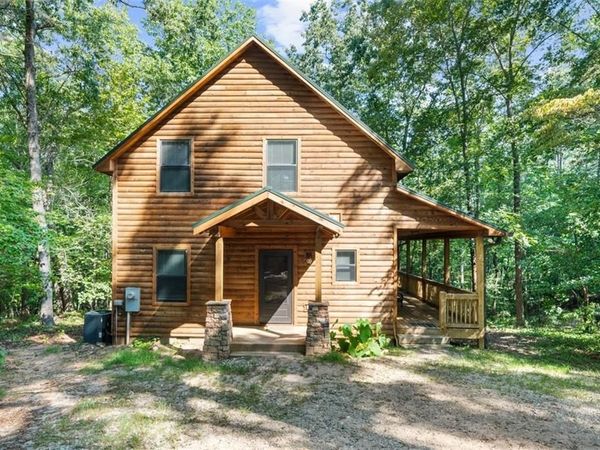 63 Collinsbrook Trail, Cleveland, GA 30528