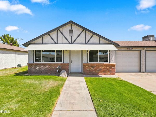 10117 N 97TH Drive, Unit A, Peoria, AZ 85345