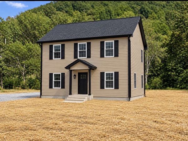 820 Pleasant Shade Hwy, Pleasant Shade, TN 37145