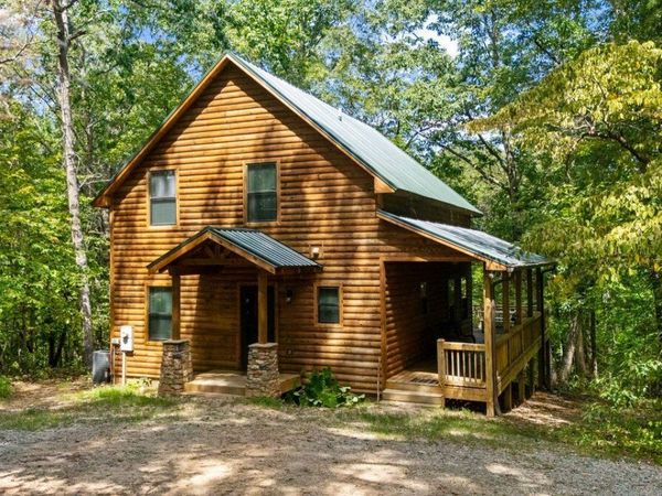 63 Collinsbrook Trail, Cleveland, GA 30528
