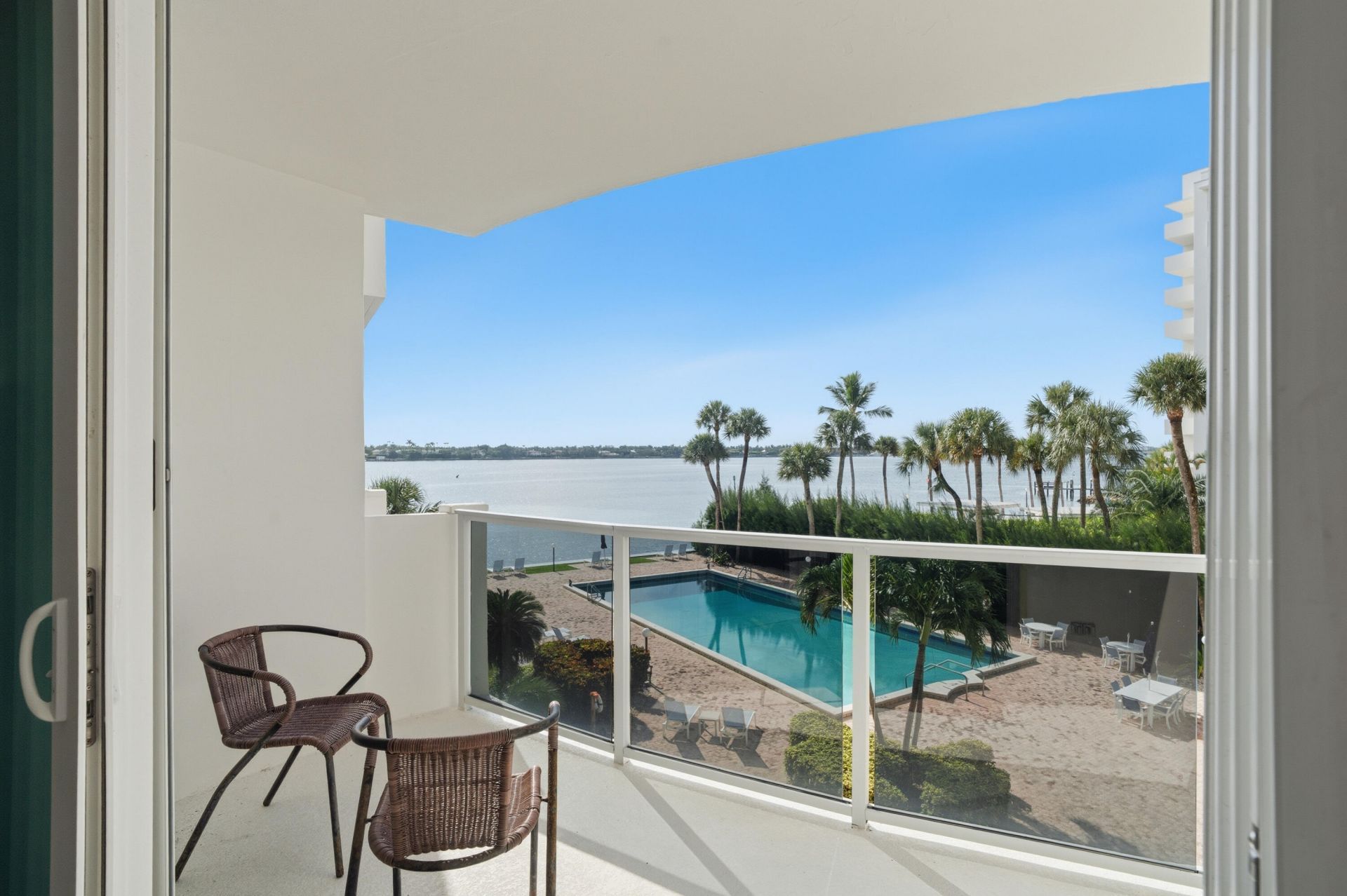 2800 N Flagler Drive, Unit 303, West Palm Beach, FL 33407 Photo