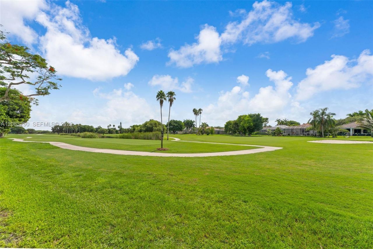 2825 Fairways Dr , Homestead, FL 33035 Photo