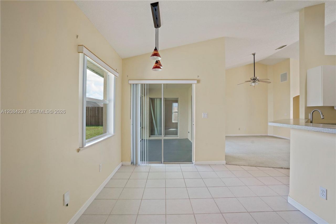 5961 NW Brenda Cir, Port Saint Lucie, FL 34986 Photo