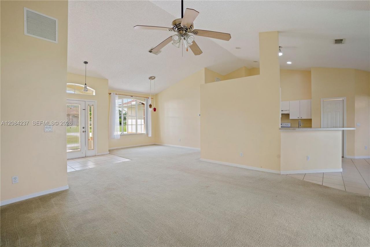 5961 NW Brenda Cir, Port Saint Lucie, FL 34986 Photo