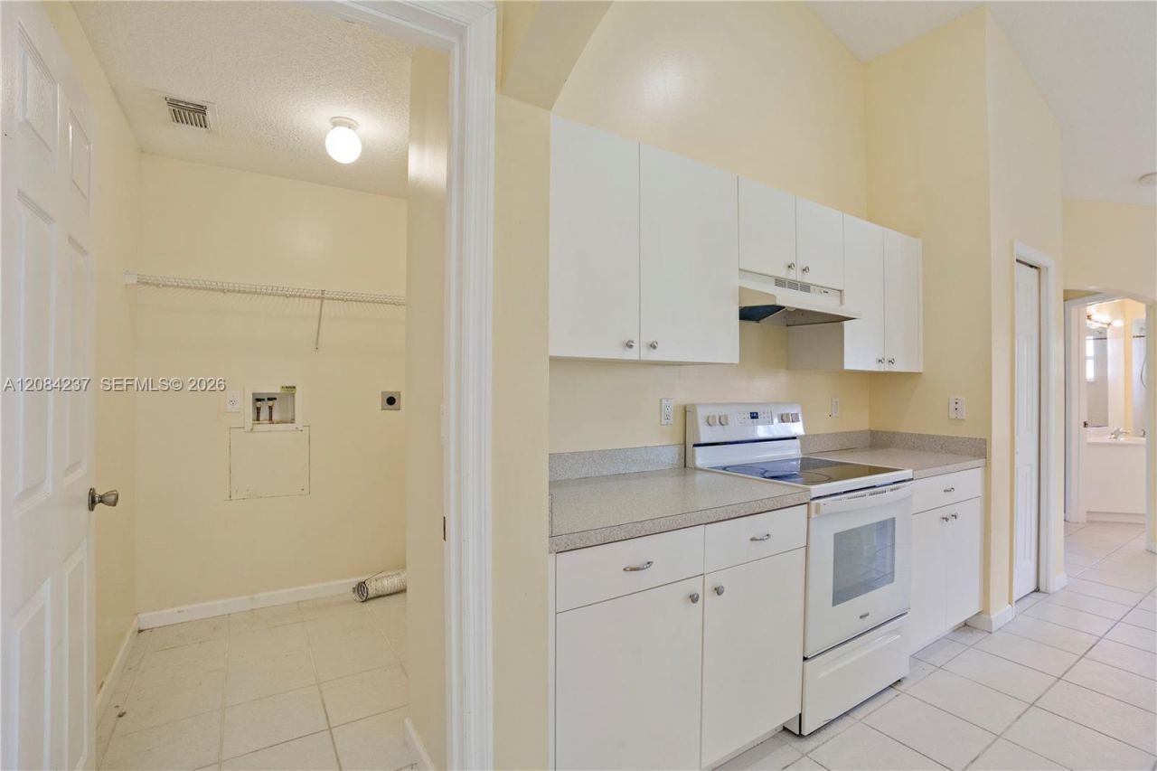 5961 NW Brenda Cir, Port Saint Lucie, FL 34986 Photo