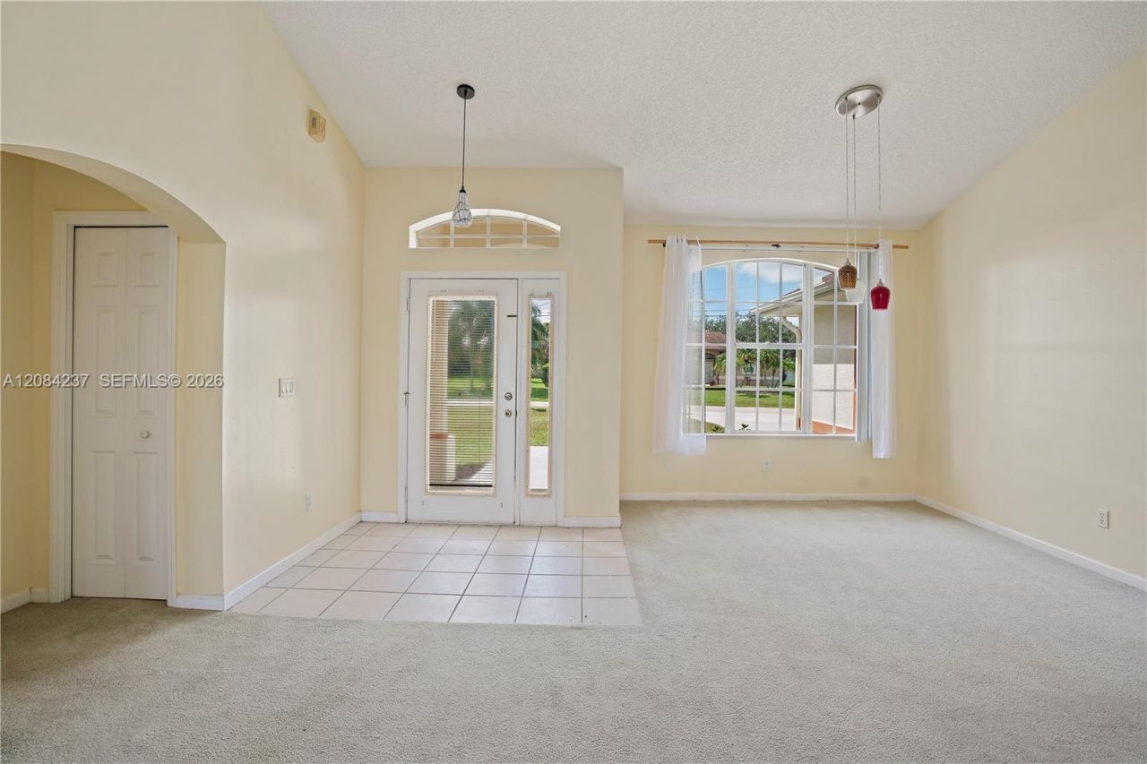 5961 NW Brenda Cir, Port Saint Lucie, FL 34986 Photo