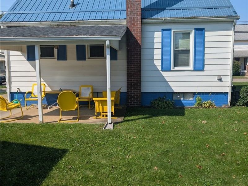 313 E Line Street, Minerva, OH 44657 Photo 4