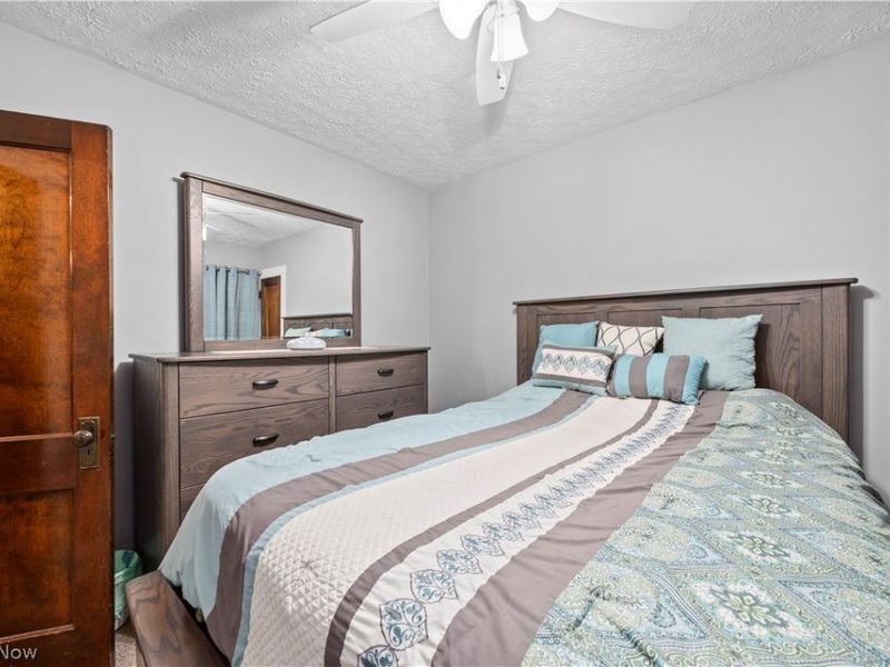 3569 Warren Road, Cleveland, OH 44111 Photo 25