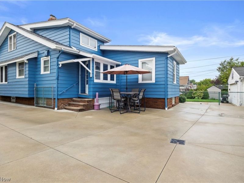 3569 Warren Road, Cleveland, OH 44111 Photo 6
