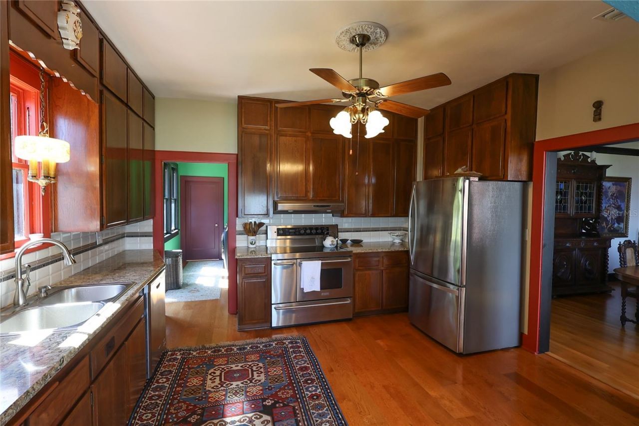 706 S Lakeshore Boulevard, Lake Wales, FL 33853 Photo