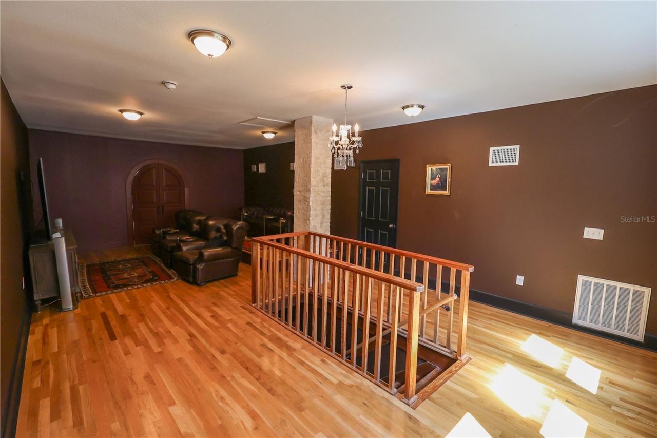 706 S Lakeshore Boulevard, Lake Wales, FL 33853 Photo